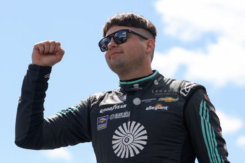 Noah Gragson looks onward.