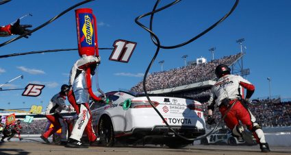 Analysis: For Denny Hamlin, Kansas presents the good — and the bad