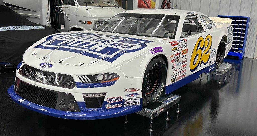 North Wilkesboroready Kevin Harvick set to wheel Rodney Childers