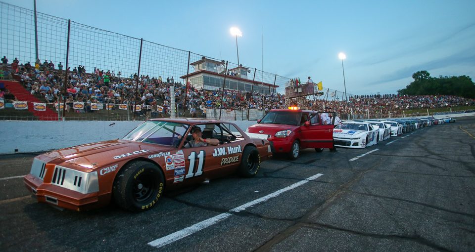 Hickory Motor Speedway 2022 Schedule
