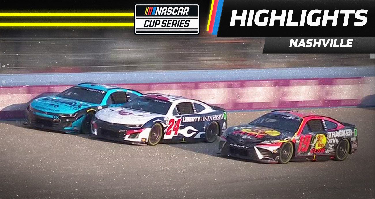 Byron, Chastain, Truex go three-wide in Stage 2 - NASCAR