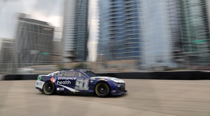 Shane van Gisbergen wins inaugural Chicago Street Race in NASCAR debut