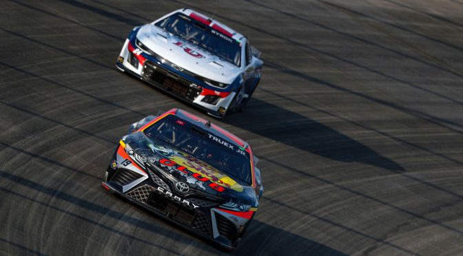 Featured Image for Advance to Victory Lane: Byron, Truex battle to land that elusive lobster