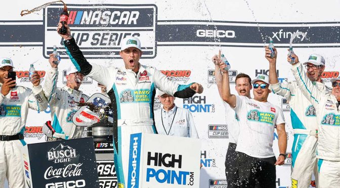 Featured Image for Denny Hamlin brushes by Larson, scores 50th Cup Series win at Pocono