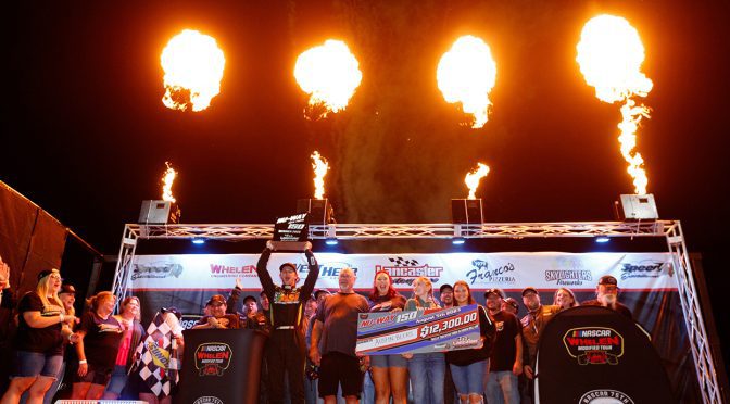 Featured Image for Austin Beers fends off Matt Hirschman at Lancaster for second career Modified Tour victory