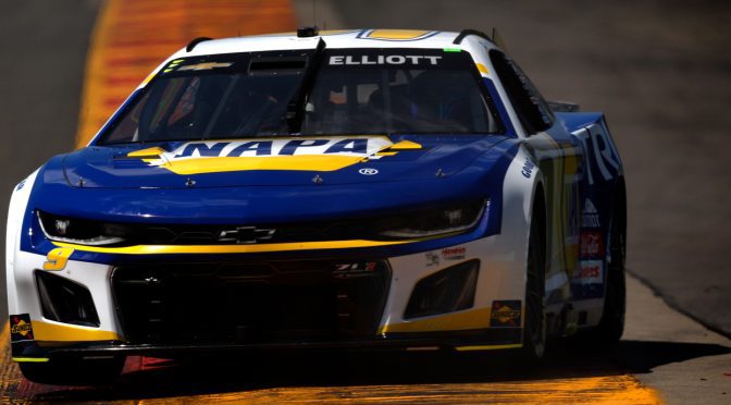 Chase Elliott runs out of fuel and is running out of time to make playoffs