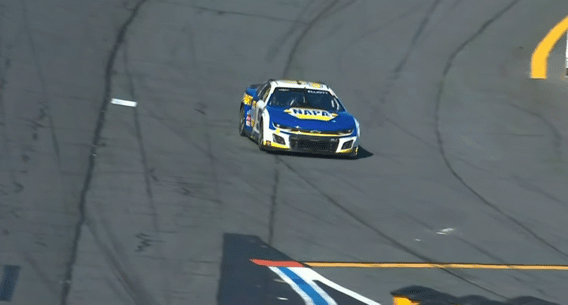 Chase Elliott swerves to avoid commitment box on pit road entry (Steve Luvender gif)