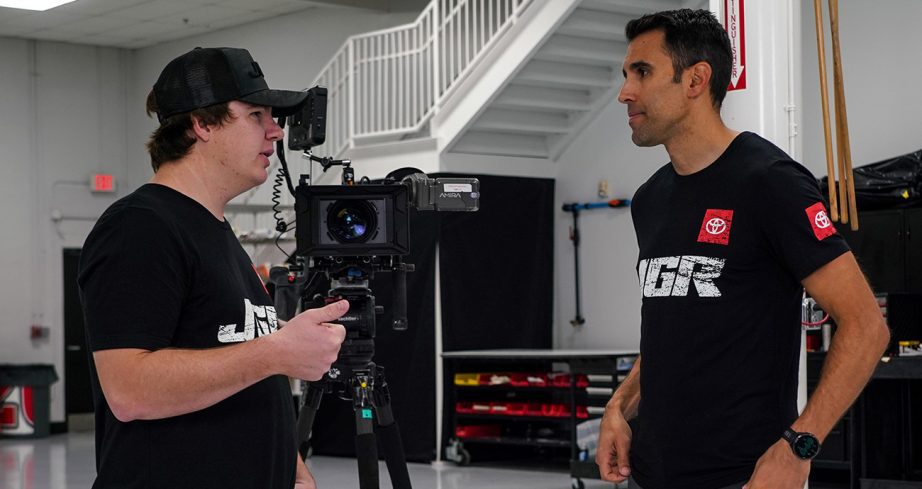 Sheldon Creed talks with Aric Almirola