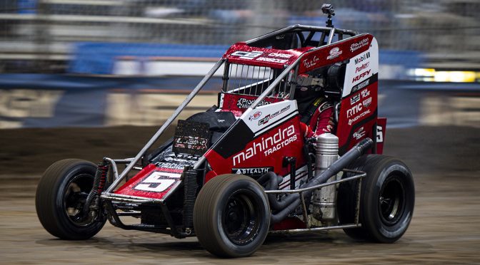 Featured image for Chase Briscoe clears a path to the Chili Bowl championship finale with his preliminary feature effort