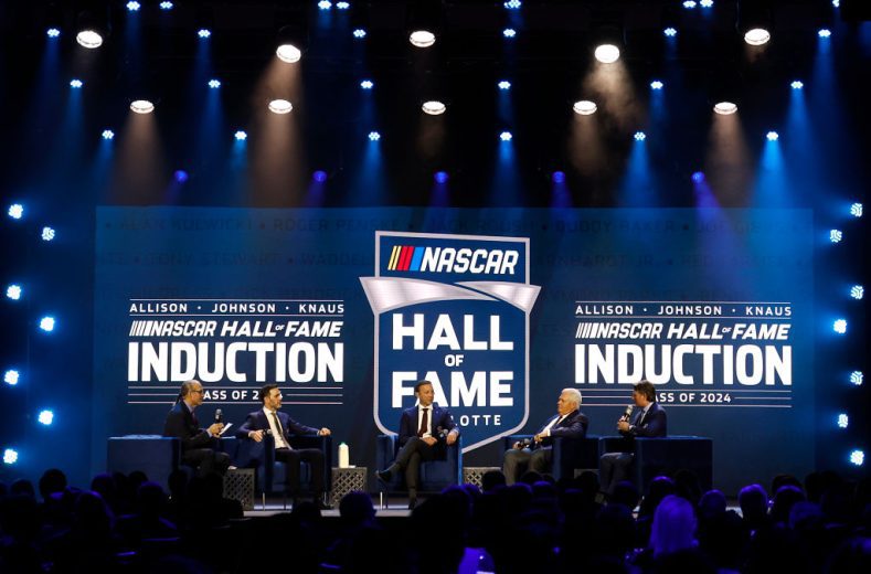 Kyle Petty, Rick Hendrick, Jimmie Johnson, Chad Knaus and Jeff Gordon speak onstage