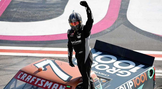 Featured image for Kyle Busch surges to Craftsman Truck Series victory at Atlanta