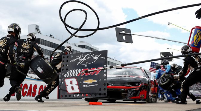 Featured Image for Kyle Busch’s pit woes bring shakeup to No. 8 crew
