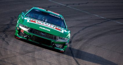 Final-stage crash sidelines Joey Logano at Phoenix