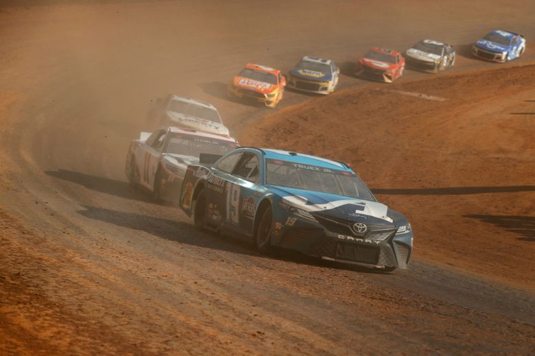 Martin Truex Jr. leads the field during the Bristol Dirt Race.
