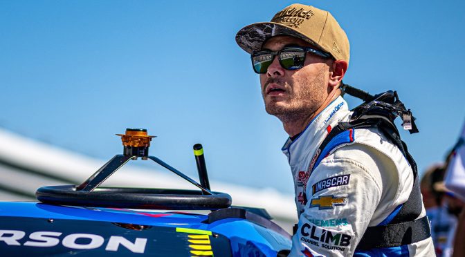 Featured Image for Fantasy Update: The battle of Hendrick vs. Toyota continues at Texas