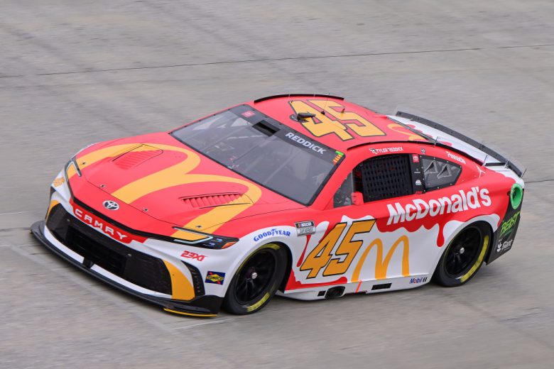 Tyler Reddick drives at Dover.