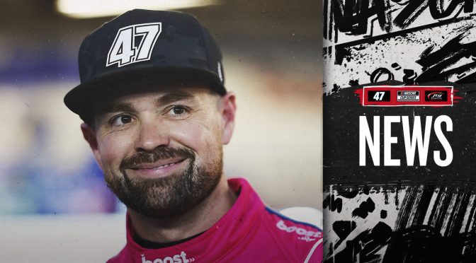 JTG Daugherty Racing signs Ricky Stenhouse Jr. to multiyear contract