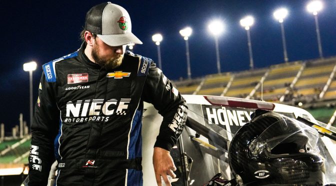 Kaden Honeycutt crawls to best career Truck Series finish at Kansas 
