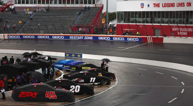 All-Star Qualifying, Pit Crew Challenge postponed to Saturday due to inclement weather