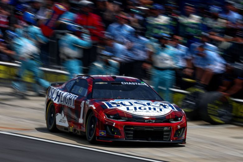 Ross Chastain exits pit road