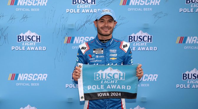 Kyle Larson secures Busch Light Pole at Iowa | NASCAR