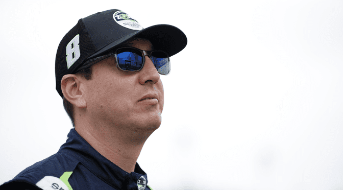 Featured Image for Season struggles continue for Kyle Busch at Iowa Speedway after mechanical failure