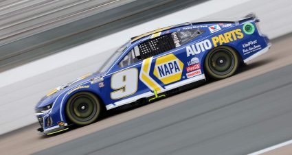 Rain nixes qualifying; Chase Elliott to start first at New Hampshire