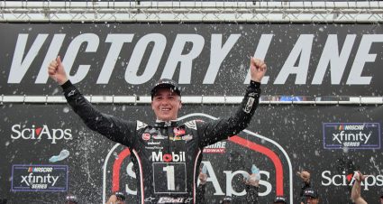 Bell wards off Creed, Custer in OT, extends Xfinity win streak in New Hampshire