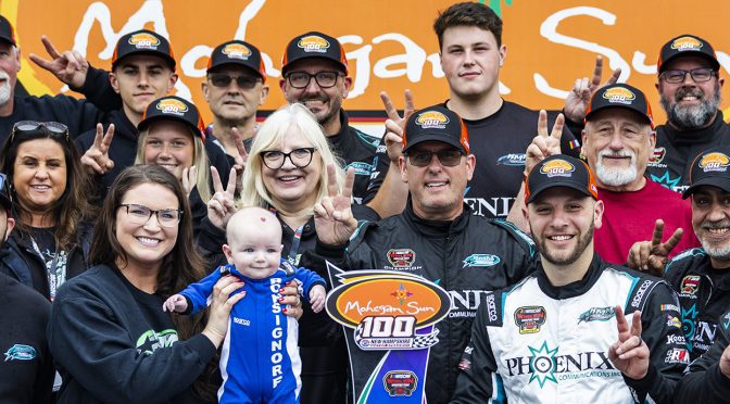 Featured image for Justin Bonsignore wins again at New Hampshire, matches Ted Christopher with 42nd Modified Tour victory