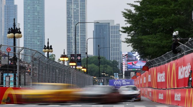 Featured image for Chicago Street Race live blog: All the updates for the Grant Park 165