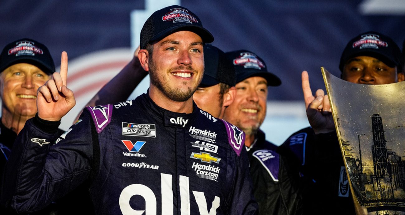 alex bowman celebrates at chicago