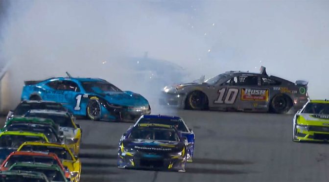 Featured image for Multicar crash erupts in Stage 2 in Daytona’s 400-miler