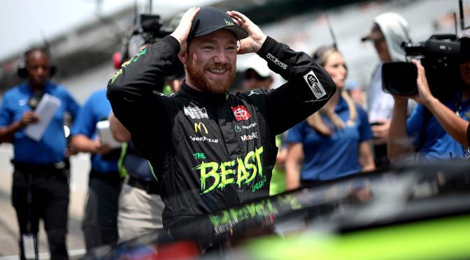 Featured image for Tyler Reddick bids for Darlington destiny, keeps regular-season title in focus