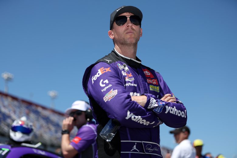 hamlin looks on