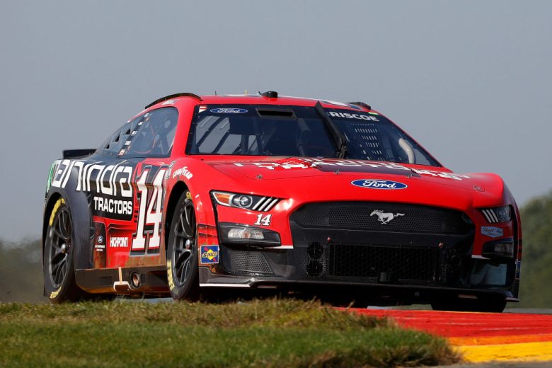 briscoe drives at The Glen