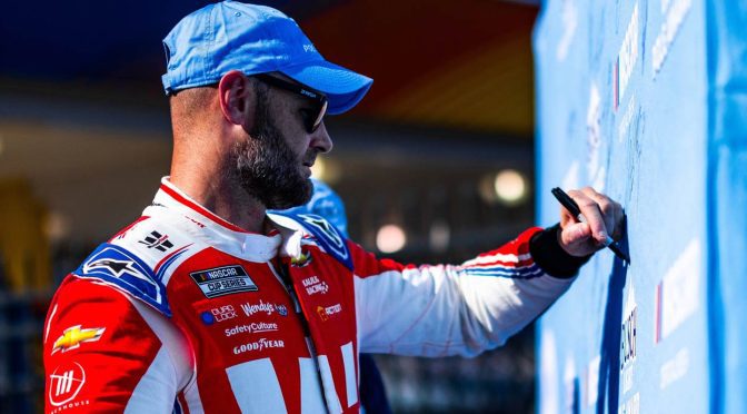 Featured Image for Fantasy Update: No surprises in mix of playoff, non-playoff road-course studs for Roval
