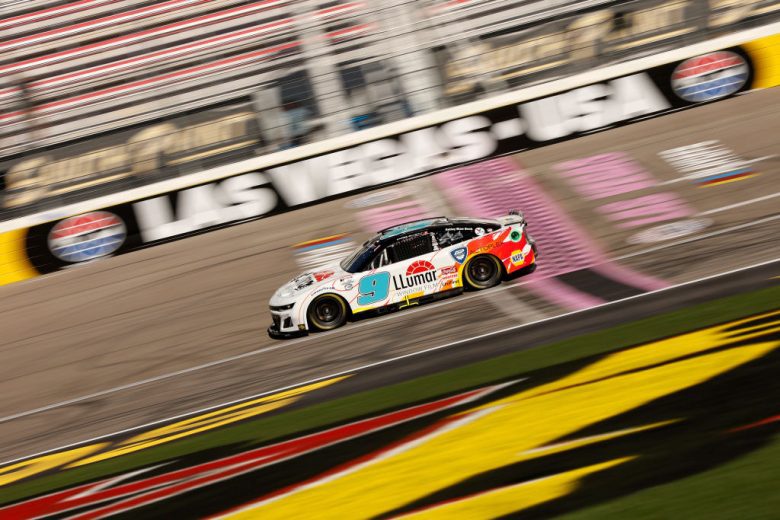 elliott drives at las vegas