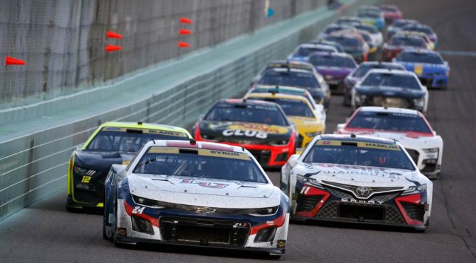 Featured image for Homestead-Miami Turning Point: Playoff adversity aplenty as title stretch heats up
