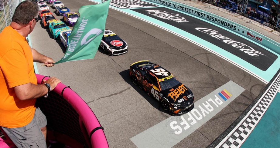 Tyler Reddick races to the green flag in the No. 45 Toyota at Homestead-Miami Speedway.