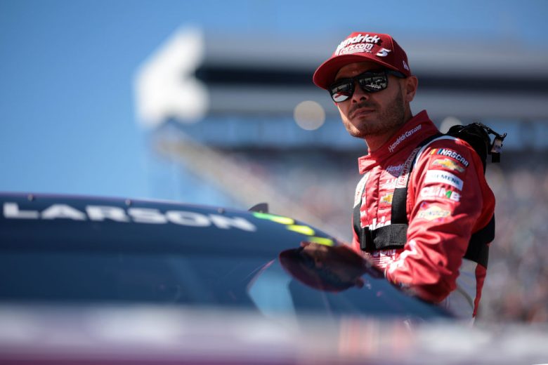 larson looks on