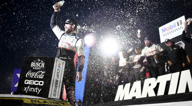 Featured image for Ryan Blaney surges to Champ 4 with repeat walk-off Martinsville win