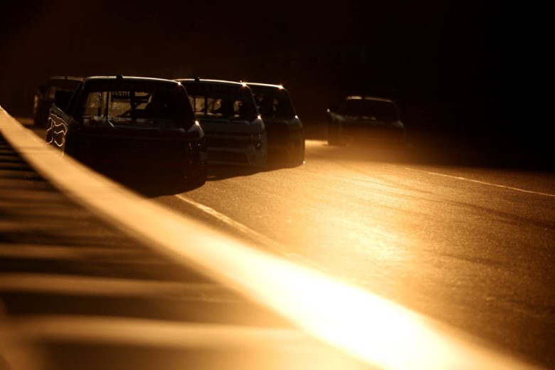 A general view of Truck Series practice at Phoenix.