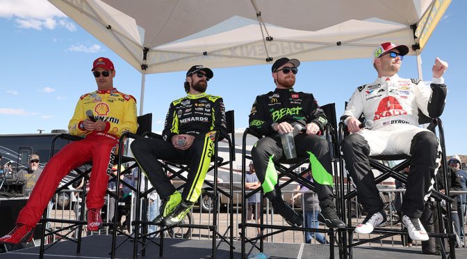 Featured Image for Phoenix live blog: All the updates from NASCAR Championship Weekend