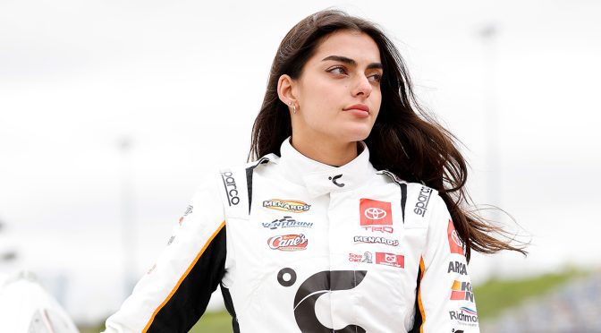 Toni Breidinger set to appear in 2025 Sports Illustrated Swimsuit issue