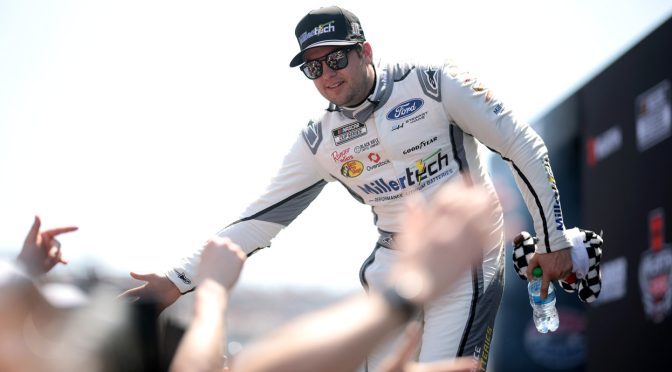 Noah Gragson, others dish on fraternity among young NASCAR drivers