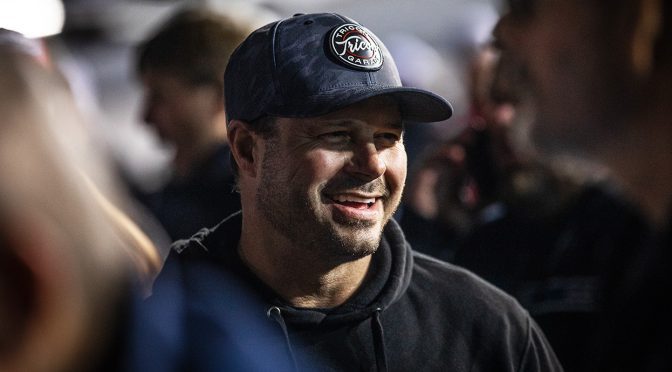 Featured Image for Snowball Derby gives David Gilliland an increasingly rare chance to take on Super Late Model racing’s best