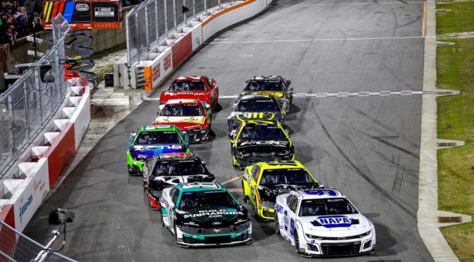 Chase Elliott takes Heat 1, pole for Cook Out Clash at Bowman Gray