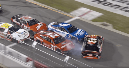 Larson, Jones and Berry try three-wide and it … doesn’t work