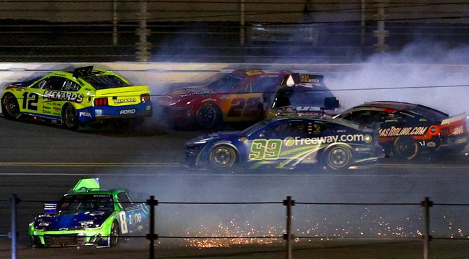 Featured Image for Kyle Busch, Jeff Gordon criticize Joey Logano’s late moves at Daytona
