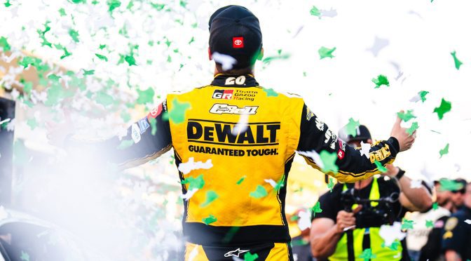 Featured image for Bell goes back-to-back, corrals COTA victory after frantic late-race battle